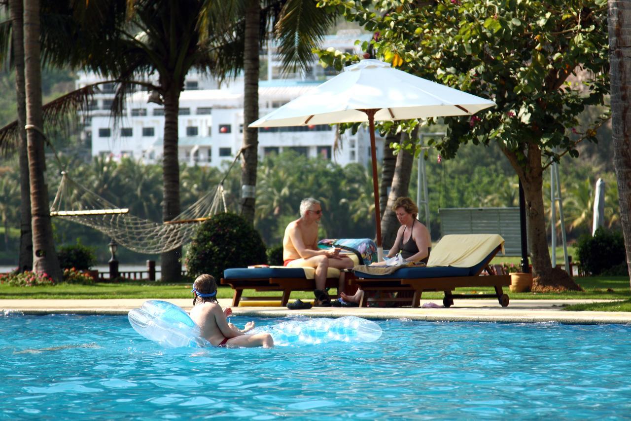 Sanya Resort Golden Palm Bagian luar foto